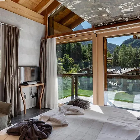 4br Stunning Penthouse - Ski In&ski Out - What'app - 0034-635-518-216 - For Reservations! Zermatt